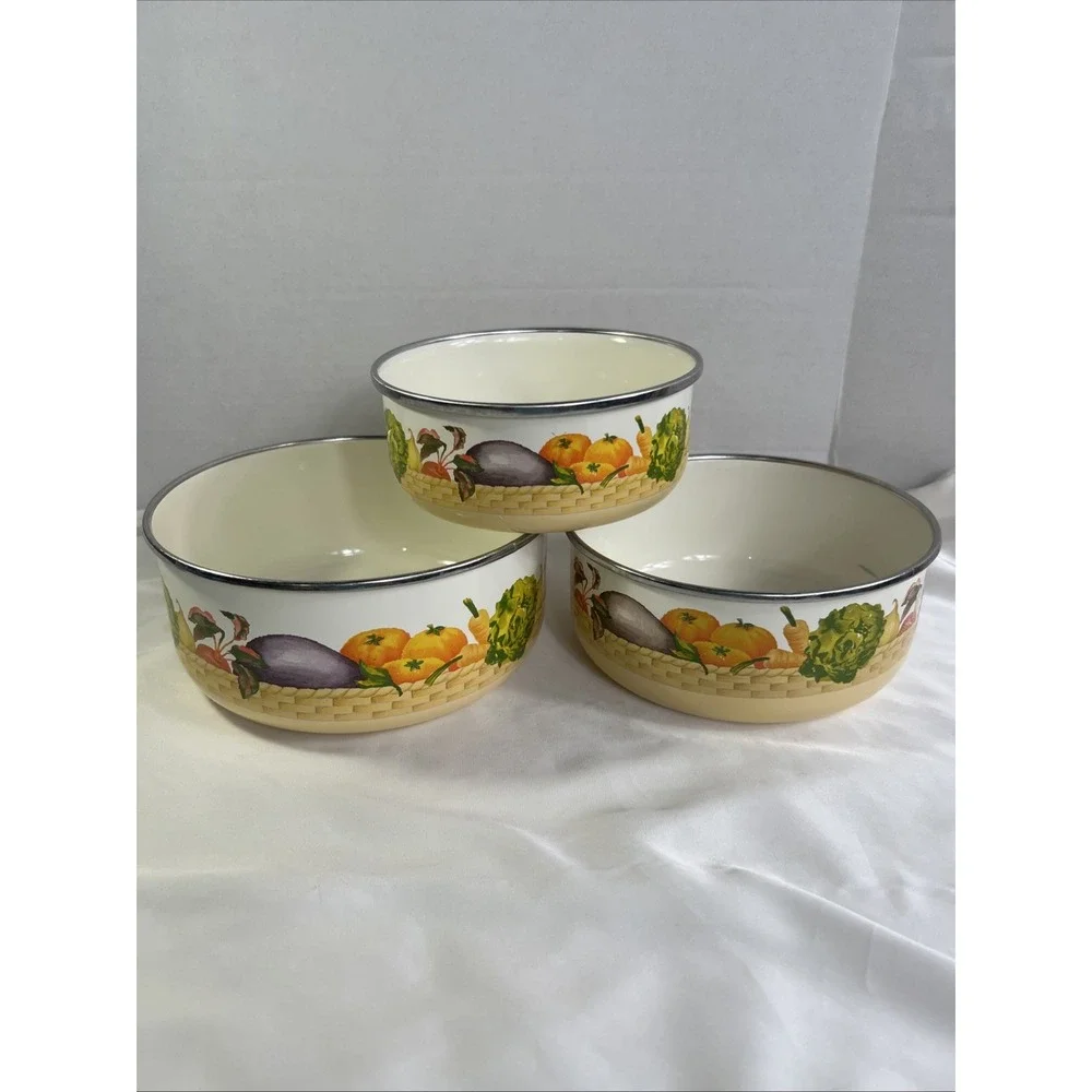 Vintage Enamelware Nesting Bowls Set of 3 Rare Vegetable Basket Pattern‎